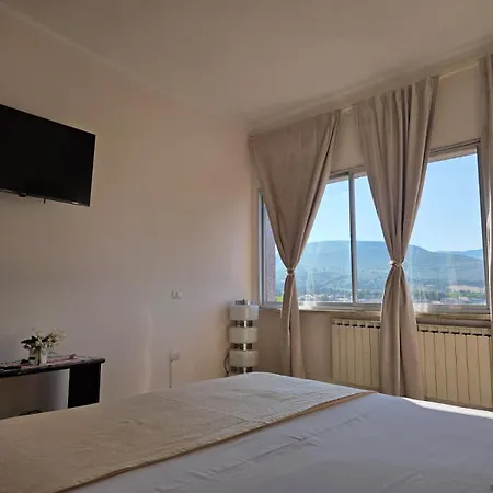 Bellavista Bilocale フォリーニョ